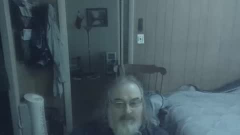 lonely huggy bear online show from 03.13.26