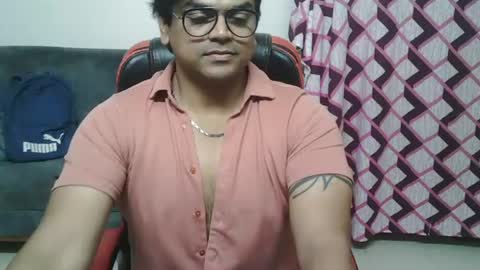 Snapshot of hulkshero chatting on 12.12.24 HulkHero online show from 12.12.24