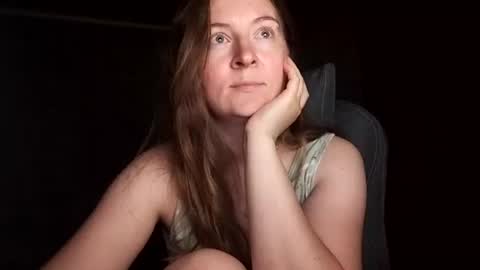 Snapshot of humpygrey chatting on 06.22.26 HumpyGrey online show from 06.22.26