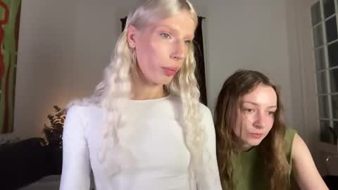 Alice help me reach 100 likes  online show from 04.19.26