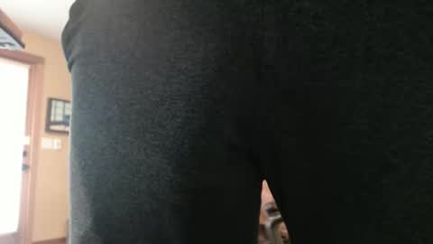 Big uncut cock dripping online show from 02.20.26