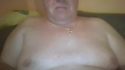 Snapshot of hungarianfatcockdady chatting on 05.25.26 vastagfasz magyar apuci online show from 05.25.26