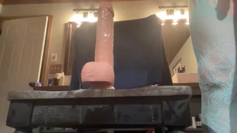 Snapshot of hungcoboy chatting on 03.12.26 HungSlut online show from 03.12.26