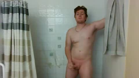 Snapshot of hungnharddd chatting on 11.16.25 hungnharddd online show from 11.16.25