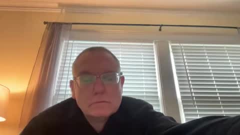 Snapshot of hungron9 chatting on 03.02.26 AARON online show from 03.02.26