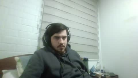 Snapshot of hungweeb chatting on 06.30.26 Rod online show from 06.30.26