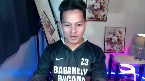 Snapshot of hunk_danny chatting on 02.22.25 hunk_danny online show from 02.22.25