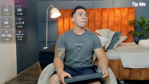 hunk_ryan online show from 01.28.25