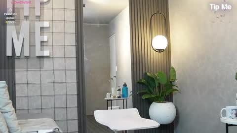 hunk_ryan online show from 02.28.25