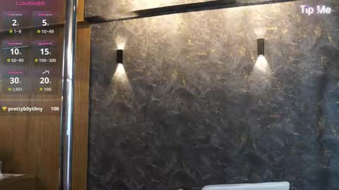 hunk_ryan online show from 11.21.25