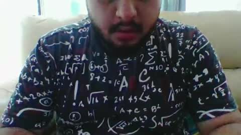 Snapshot of hunkchubby chatting on 05.25.26 chubbyBubby online show from 05.25.26