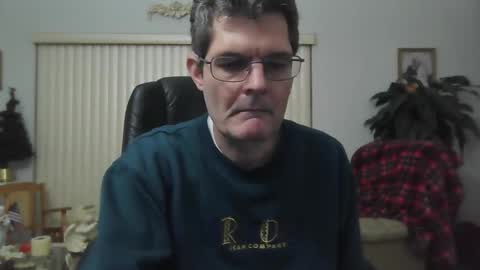 hunkmasclefad458 online show from 12.30.24