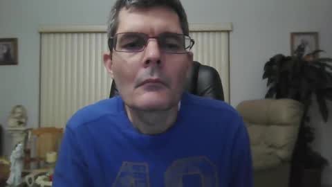 hunkmasclefad458 online show from 01.31.25