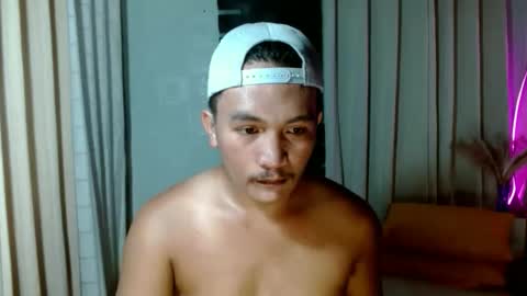 hunkylloyd online show from 10.13.25