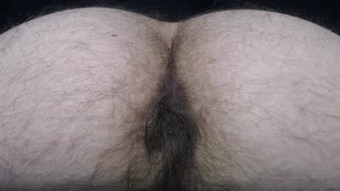 Snapshot of hunkytime chatting on 01.10.25 I AM NOT A DIRECTOR I AM THE BOSS KINGDADDYSIRSTR8ALPHAMASTER online show from 01.10.25