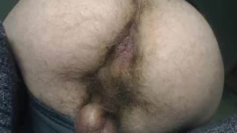 Snapshot of hunkytime chatting on 02.26.25 I AM NOT A DIRECTOR I AM THE BOSS KINGDADDYSIRSTR8ALPHAMASTER online show from 02.26.25