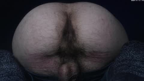 Snapshot of hunkytime chatting on 10.03.25 I AM NOT A DIRECTOR I AM THE BOSS KINGDADDYSIRSTR8ALPHAMASTER online show from 10.03.25