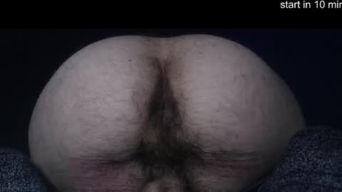 Snapshot of hunkytime chatting on 10.14.25 I AM NOT A DIRECTOR I AM THE BOSS KINGDADDYSIRSTR8ALPHAMASTER online show from 10.14.25