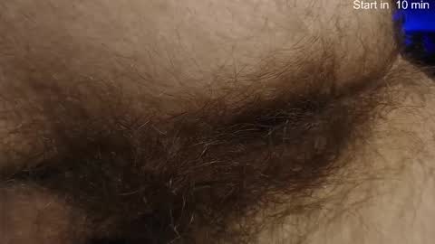 Snapshot of hunkytime chatting on 10.29.25 I AM NOT A DIRECTOR I AM THE BOSS KINGDADDYSIRSTR8ALPHAMASTER online show from 10.29.25