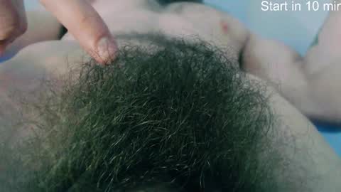 Snapshot of hunkytime chatting on 10.30.25 I AM NOT A DIRECTOR I AM THE BOSS KINGDADDYSIRSTR8ALPHAMASTER online show from 10.30.25