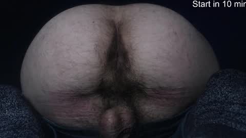 Snapshot of hunkytime chatting on 11.12.25 I AM NOT A DIRECTOR I AM THE BOSS KINGDADDYSIRSTR8ALPHAMASTER online show from 11.12.25