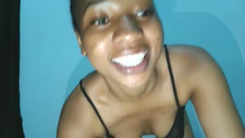 Snapshot of hunsweetpie chatting on 02.03.26 hunsweetpie online show from 02.03.26