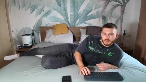 Hunter Bridges online show from 11.29.25