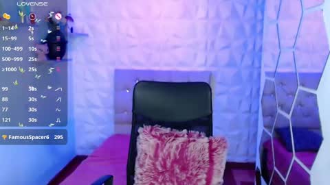 Snapshot of hurremcan_ chatting on 01.11.25 Hurrem online show from 01.11.25