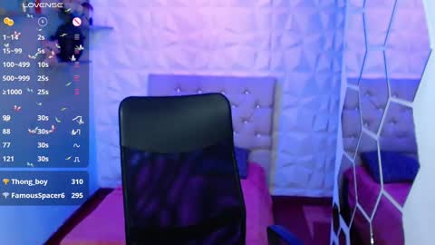 Snapshot of hurremcan_ chatting on 01.11.25 Hurrem online show from 01.11.25