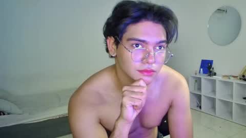 husband_xxx online show from 11.18.25