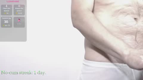 Snapshot of hxmister chatting on 10.24.25 Andrew online show from 10.24.25