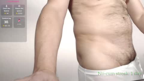 Snapshot of hxmister chatting on 02.11.26 Andrew online show from 02.11.26