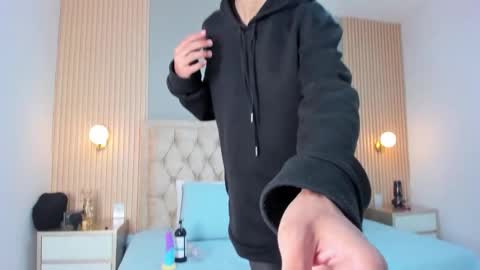 hxxyro online show from 03.28.26