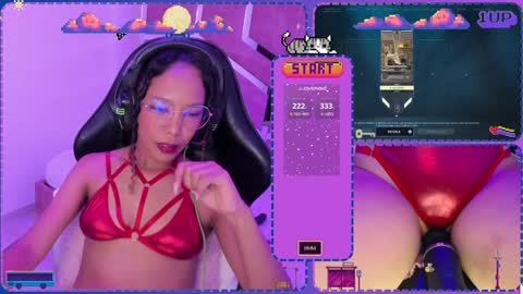 Snapshot of hyliebloom chatting on 01.14.25 Ashley online show from 01.14.25