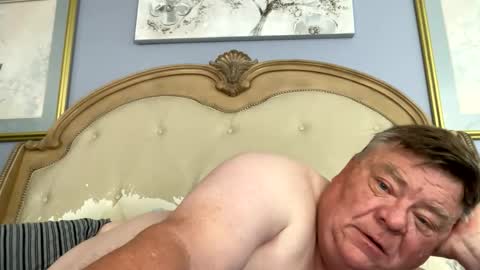 Snapshot of hypnotizing4u chatting on 05.26.26 hypnotizing4u online show from 05.26.26