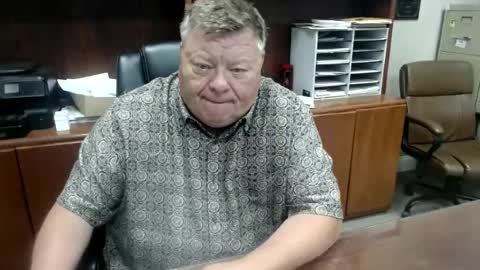 Snapshot of hypnotizing4u chatting on 06.15.26 hypnotizing4u online show from 06.15.26