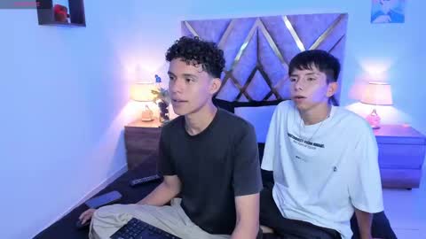 Son Hyunjin online show from 09.27.25