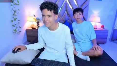 Son Hyunjin online show from 10.03.25