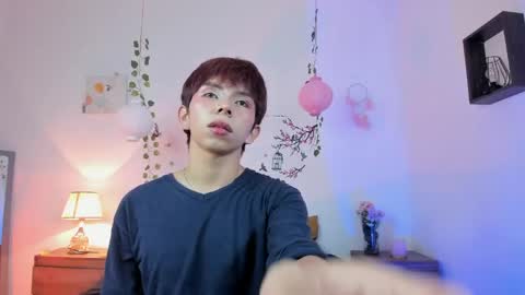 Snapshot of hyunjin_sun chatting on 05.13.26 Son Hyunjin online show from 05.13.26
