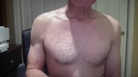 Snapshot of i8bgcq chatting on 04.15.26 The Talented Mr. DILFy online show from 04.15.26