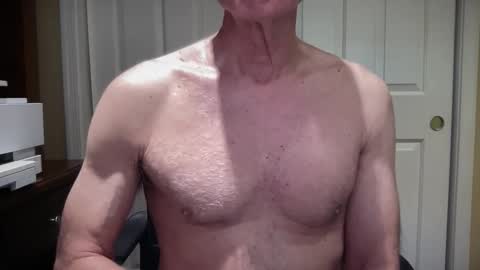 Snapshot of i8bgcq chatting on 04.27.26 The Talented Mr. DILFy online show from 04.27.26