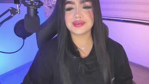 Snapshot of i_am_ari chatting on 10.09.25 Ari online show from 10.09.25