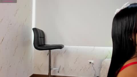 Tell Me Hanna  online show from 01.07.26