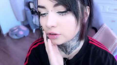 Asya  online show from 02.08.25