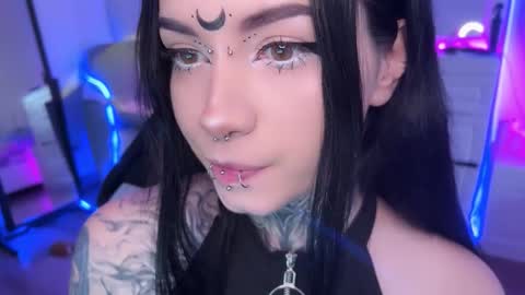 Asya  online show from 10.23.25