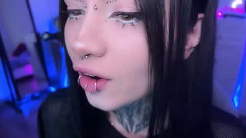 Asya  online show from 10.25.25