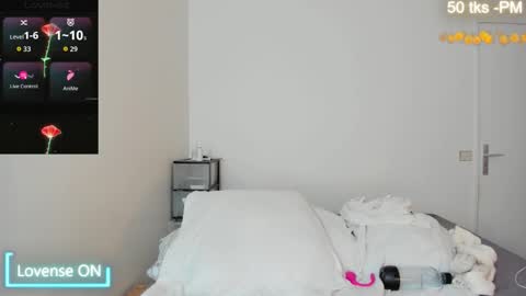 Olivia Alafolix- Fr--je parle fr -en online show from 01.12.26