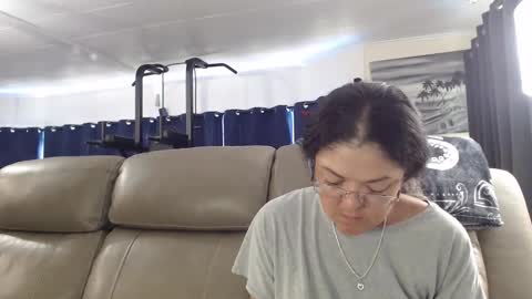 Snapshot of i_fetishize_u chatting on 05.19.26 ShortStuff online show from 05.19.26