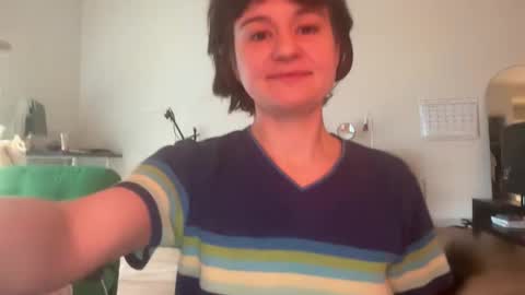 Snapshot of i_love_olive chatting on 02.08.26 Olive online show from 02.08.26