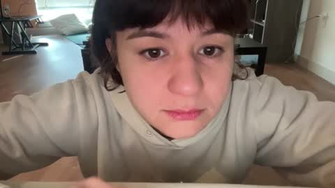 Snapshot of i_love_olive chatting on 02.17.26 Olive online show from 02.17.26